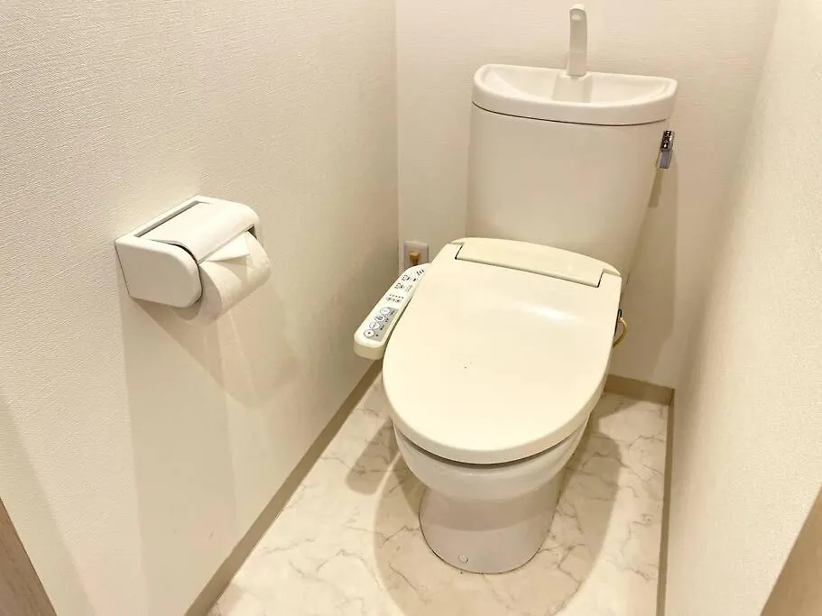 Comma House Nishi-Ikebukuro 3F Apartment Tokyo 0*,  Japan