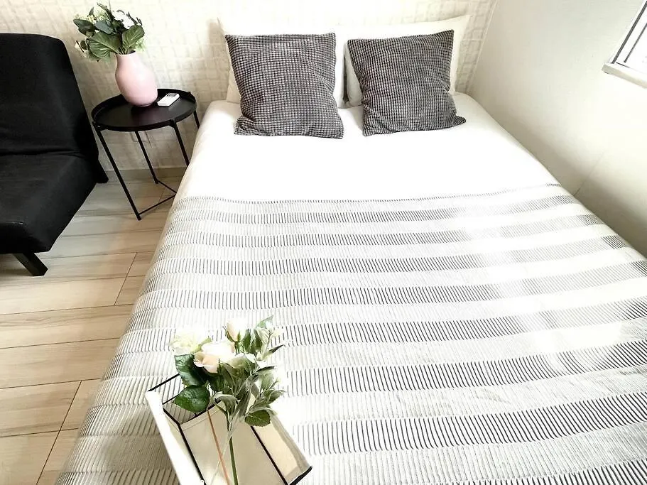 Comma House Nishi-Ikebukuro 3F Apartment Tokyo 0*,  Japan