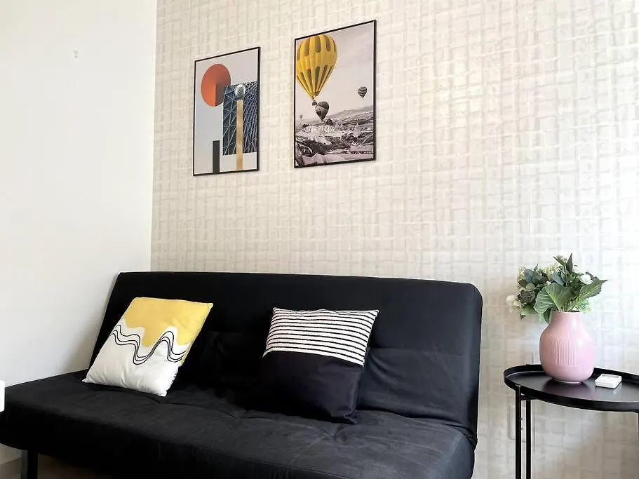 Comma House Nishi-Ikebukuro 3F Apartment Tokyo Japan