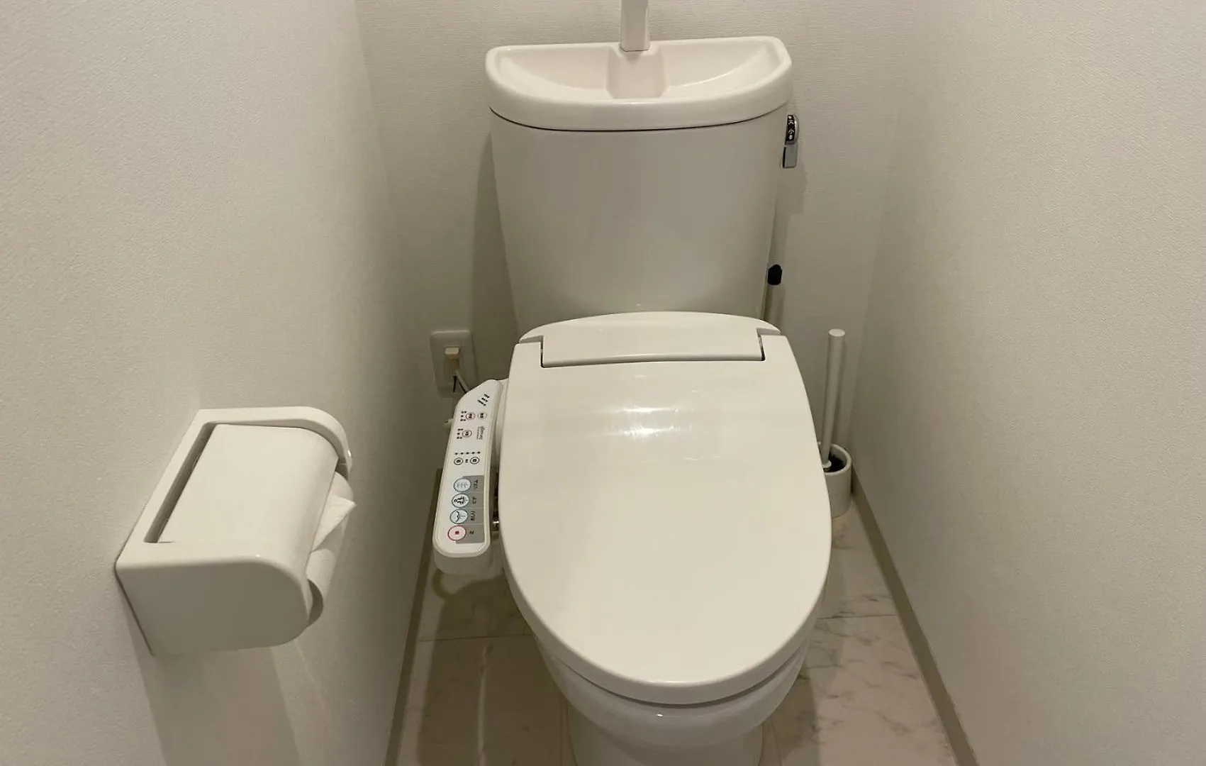 Comma House Nishi-Ikebukuro 3F Apartment Tokyo Japan