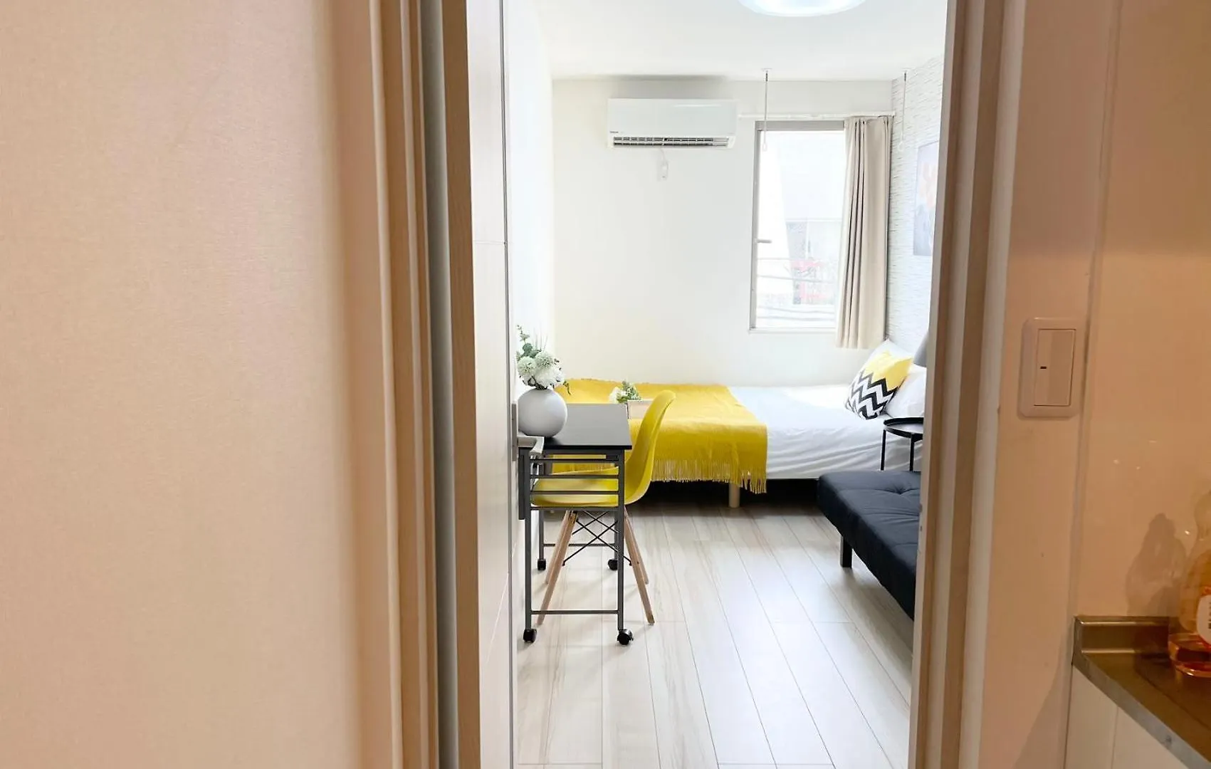 Comma House Nishi-Ikebukuro 3F Apartment Tokyo